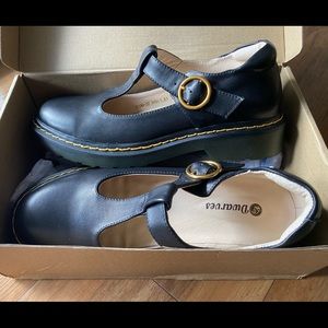 Brand New Dwarve’s Shoes Black Handmade Leather Mary Janes with Buckle Size 8